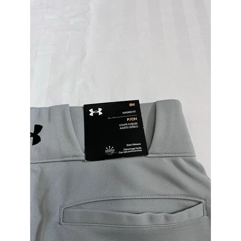 NEW Under Armour Men’s Utility Pants Relaxed Fit Gray Piped Baseball Size Small